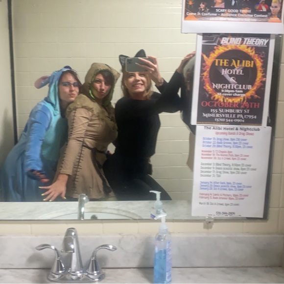 Meet The Posher 💋 - Picture 8 of 16